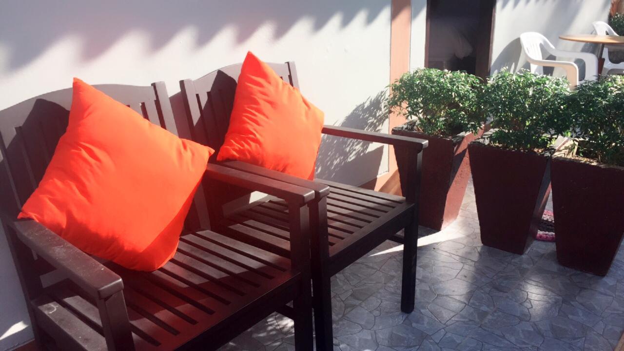 Chill Land House Hotell Bang Tao Beach  Exteriör bild